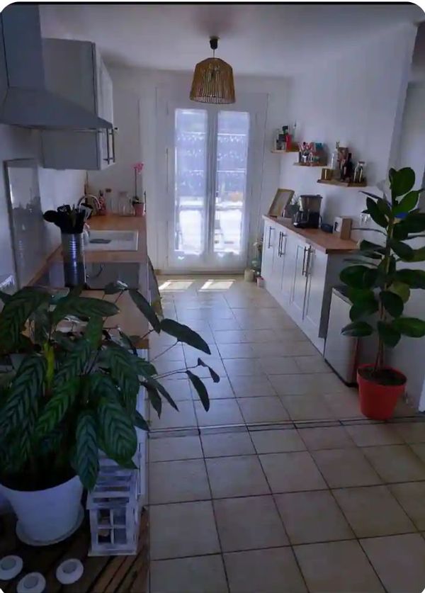 Chambre calme en ville