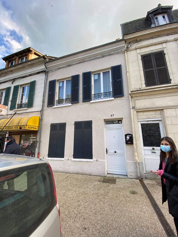 Maison Bleue
