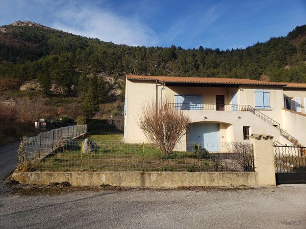 Maison d'Olivier et Camille au pied du Glandasse