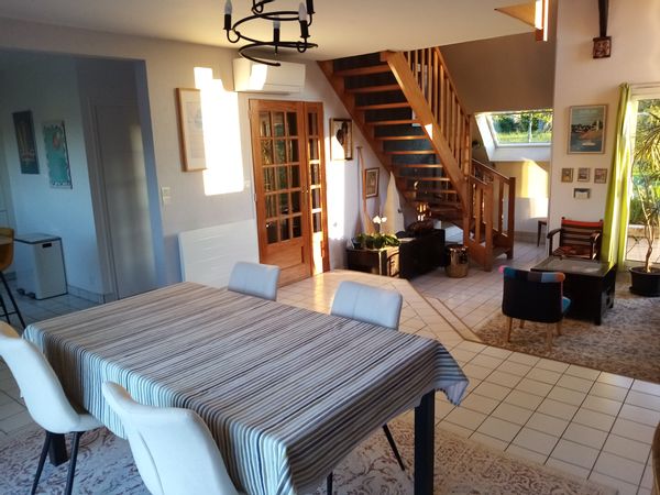 Grande maison avec jardin à 10 min des plages