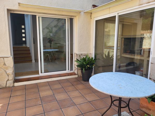 Maison pratique pour quelques jours sur les plages les plus préservées de la Costa Brava.