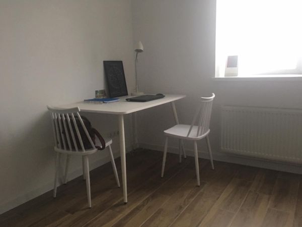 Small studio apartment far from the city center. But with two buses it is possible to come there.