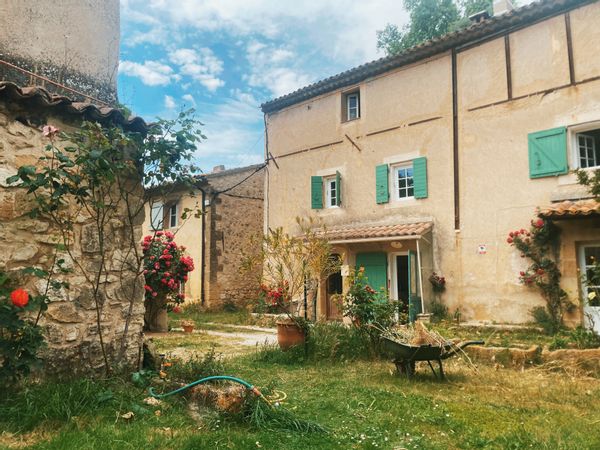 Mas provençal aux portes du Luberon