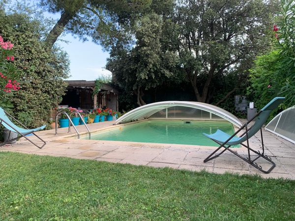 Maison cosy sous les pins avec sa piscine privative