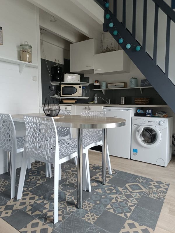 Appartement avec vue sur mer  à 300 m de la plage proche du golfe du Morbihan.