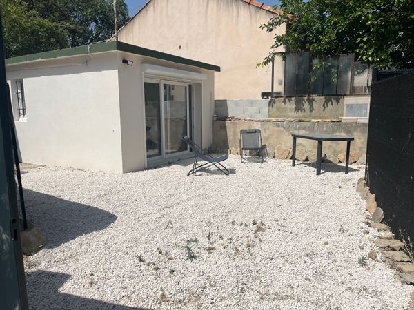Studio Familial avec jardin