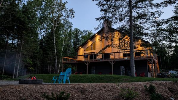 Chalet au bord du Lac Gagnon à Duhamel
