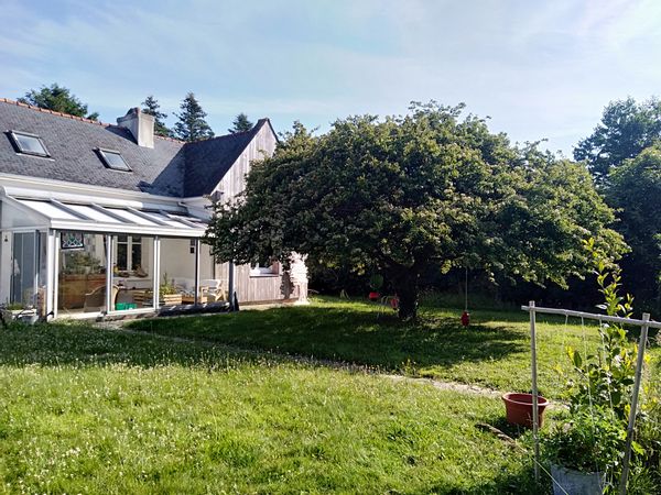 Agréable maison dans la campagne bigoudène