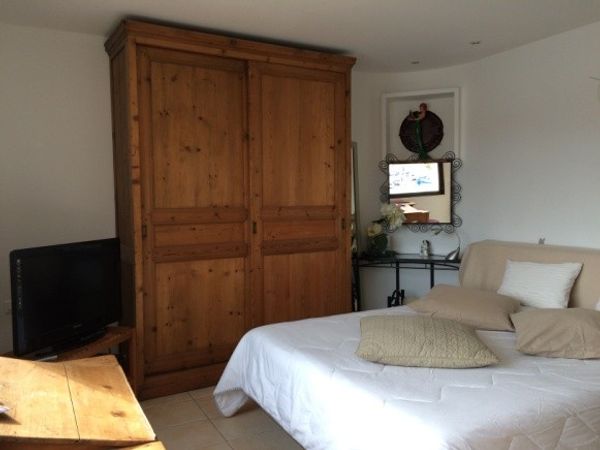 Studio avec vue en bord de mer