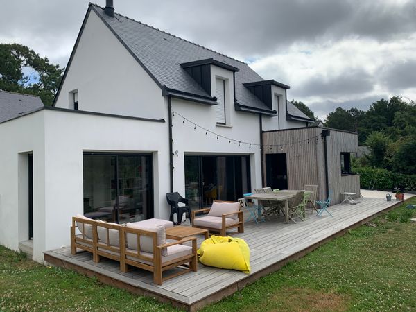 Jolie maison familiale pour l'été, la campagne à la mer
