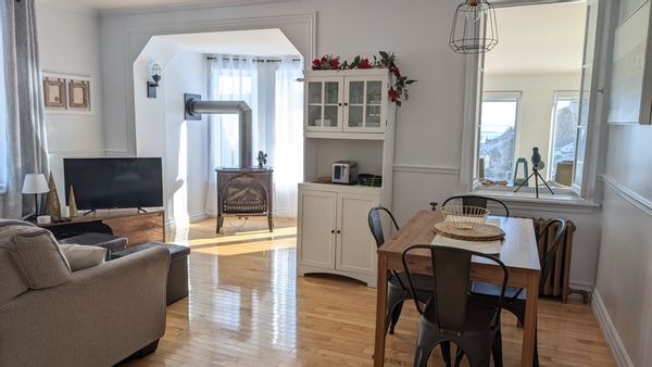 Suite lit Queen entre Mer et Rivière