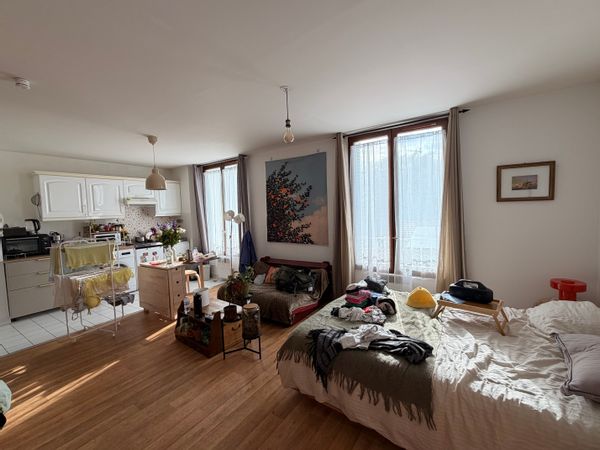 Studio Cosy et Lumineux