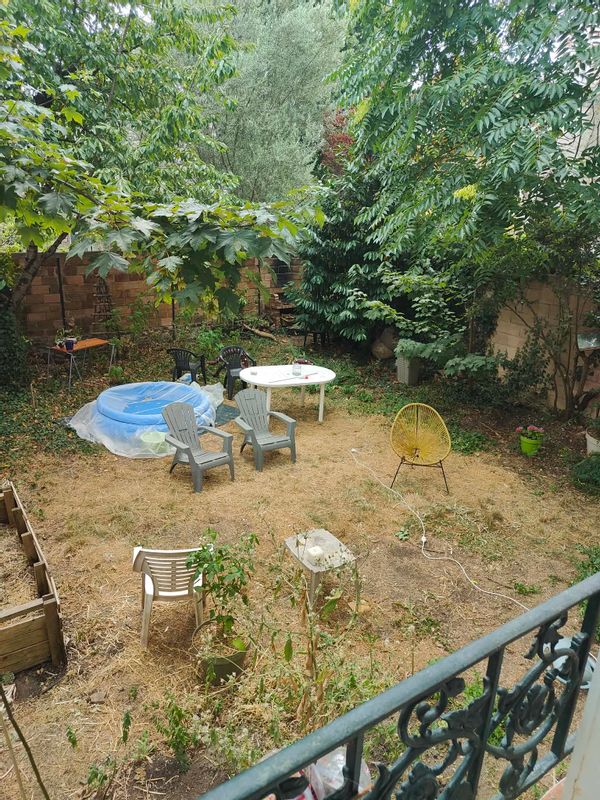 La chambre privée de Elise dans la coloc avec jardin de la Glacière !