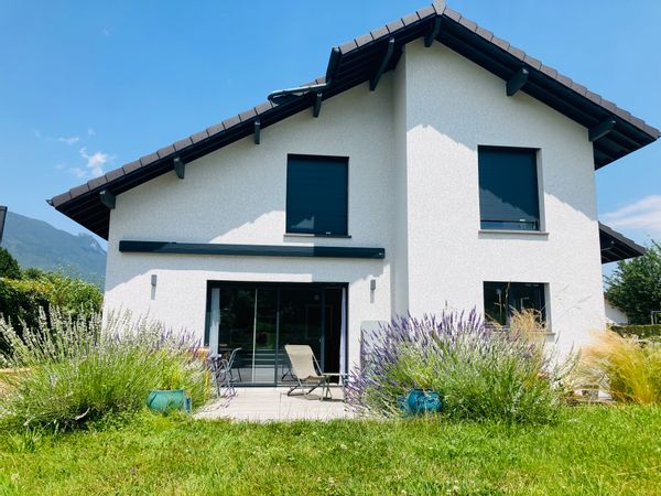Maison T6 entre lac et Montagne