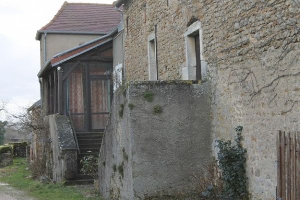 Maison à st Hélène 71390
