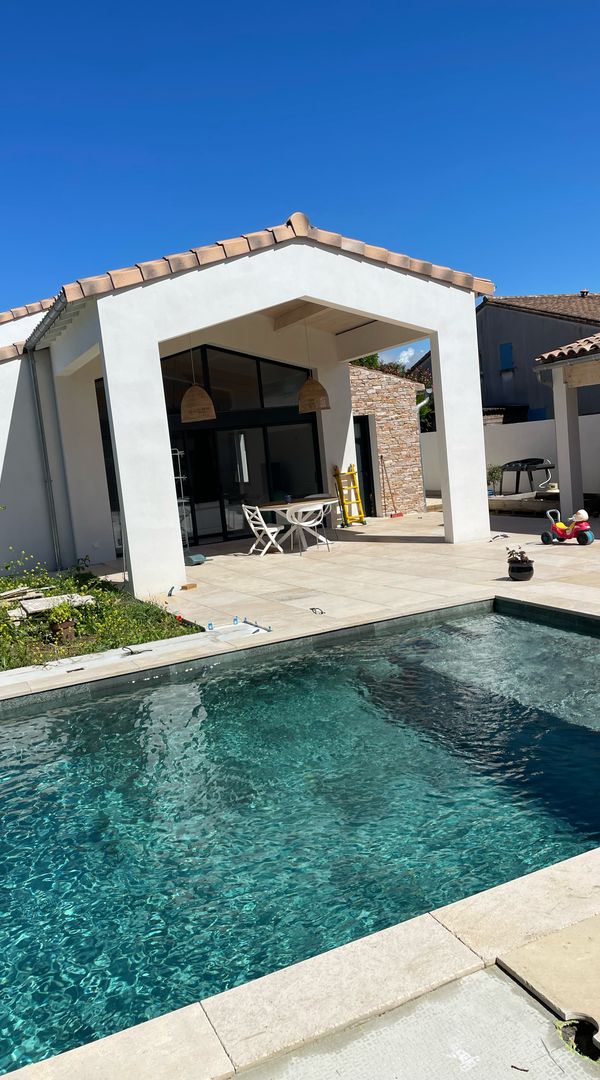 Maison entièrement rénovée au cœur de vaux sur mer, à 900 m de la plage et 200m du centre village