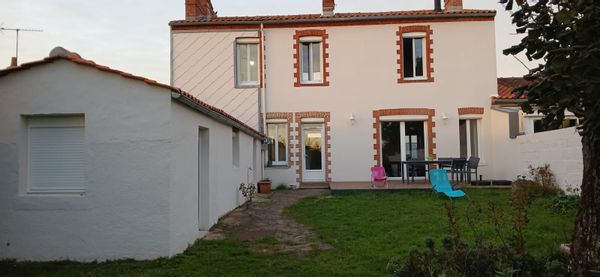 Maison familiale 15 min plages proche Pornic / Nantes!