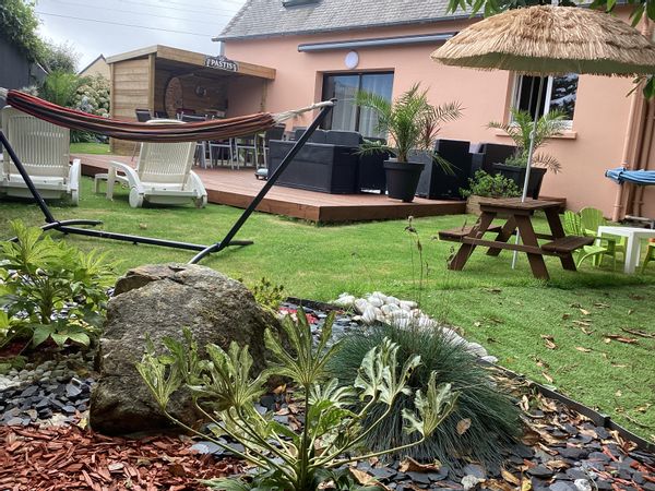 Grande  et chaleureuse maison   "La Breiz-Hir" proche de la mer, de 2 à 10 personnes, 5 chambres