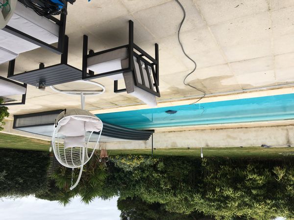 Maison bord de mer avec grand jardin arboré et piscine Nous acceptons les animaux de compagnie