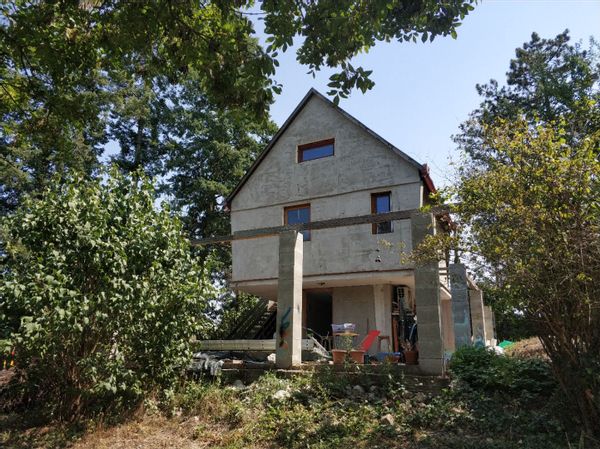 Maisonnette atypique franco-hongroise