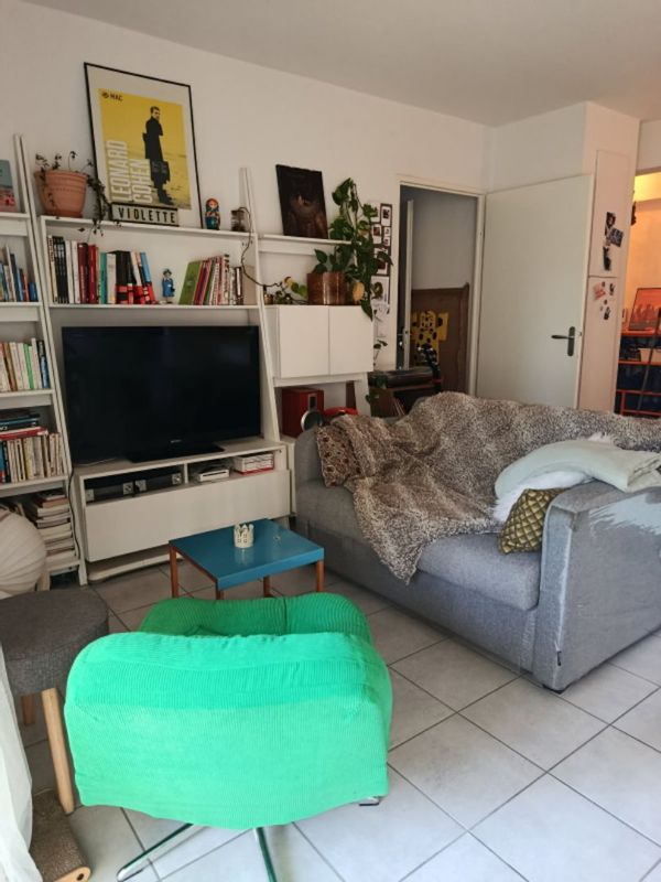 Métropole Bordelaise. Appartement avec jardin.