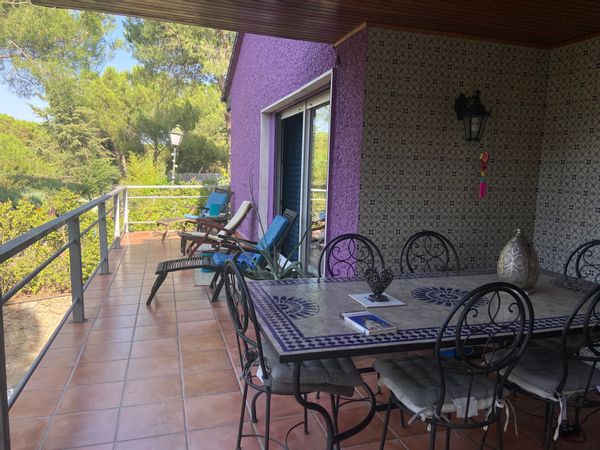 Charming Bed and Breakfast in a Relaxing Country House Near Madrid