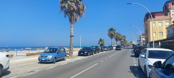 A 50 mètres de la plage de Francavilla al Mare et à 46 km de la station de ski de Passo Lanciano.