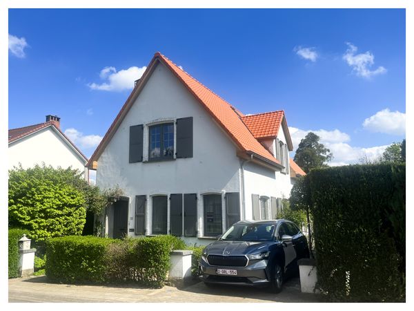Villa de charme à Dilbeek, proche de Brussels.