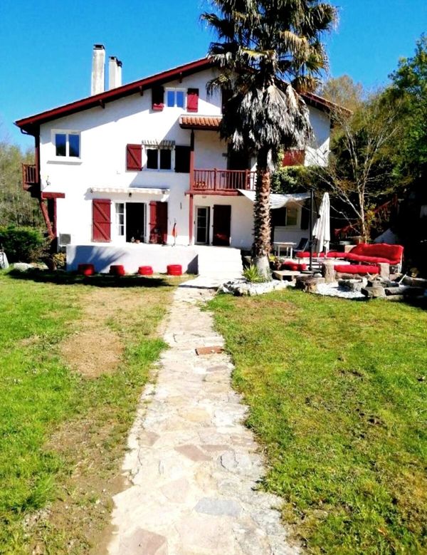Appartement avec jardin privé entre Terre et Mer au Pays-Basque