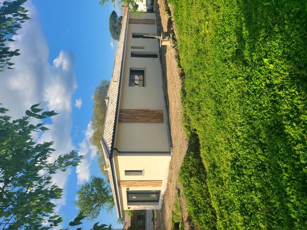 La maison de Sandrine et Yoann Notre récente maison peut accueillir votre grande famille !