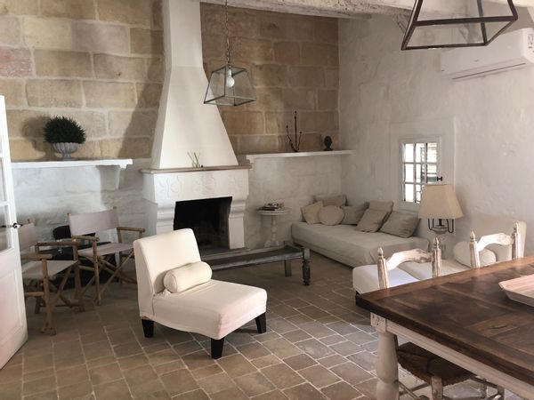 Appartement 6 personnes en plein centre historique de Ciutadella avec terrasse dominant les toits.