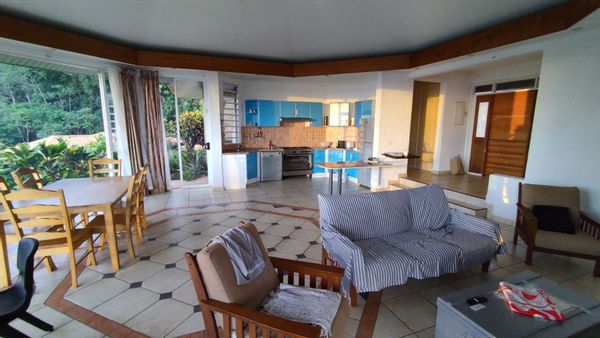 Maison Moana Maunga: Maison 3 chambres dans les montagnes avec vue sur le lagon.