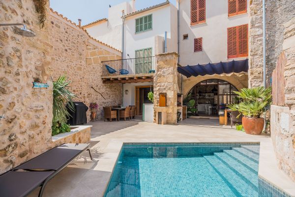 Casa de pueblo con encanto.
