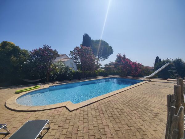 Maison moderne dans le sud de la France, Piscine, Montpellier, proche de la mer et de la montagne