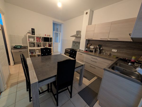 La chambre privée de Peggy est une pièce isolé du reste de l'appartement qui préserve votre intimité