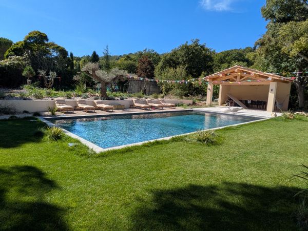 Villa moderne en plein cœur de la nature