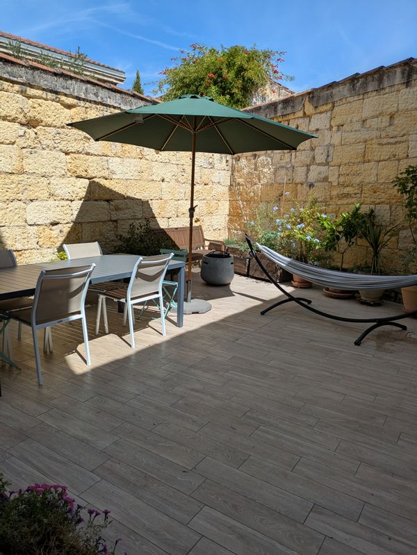 Chez Vio et Pierre, maison girondine 4 chambres en plein centre-ville de Libourne