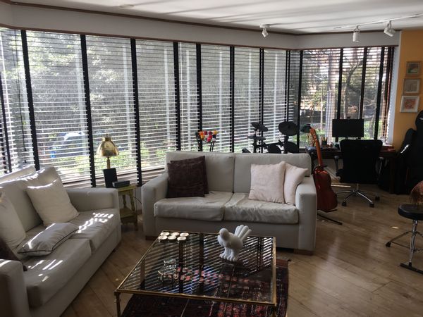 La maison de Jaime Gomez Rengifo, esta ubicada en un lugar estrategico. Cerca de club, Centro Comerc
