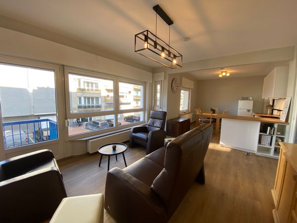 Appartement moderne 3 chambres avec vue mer, lumineux; pouvant accueillir jusqu’à 6 personnes.