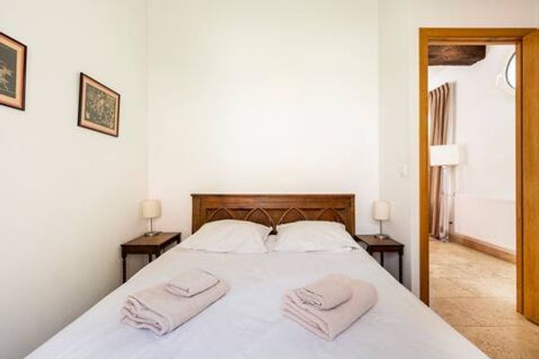 Appartement pour 7 personnes à la campagne à 20 minutes de Paris et 10 minutes de Versailles