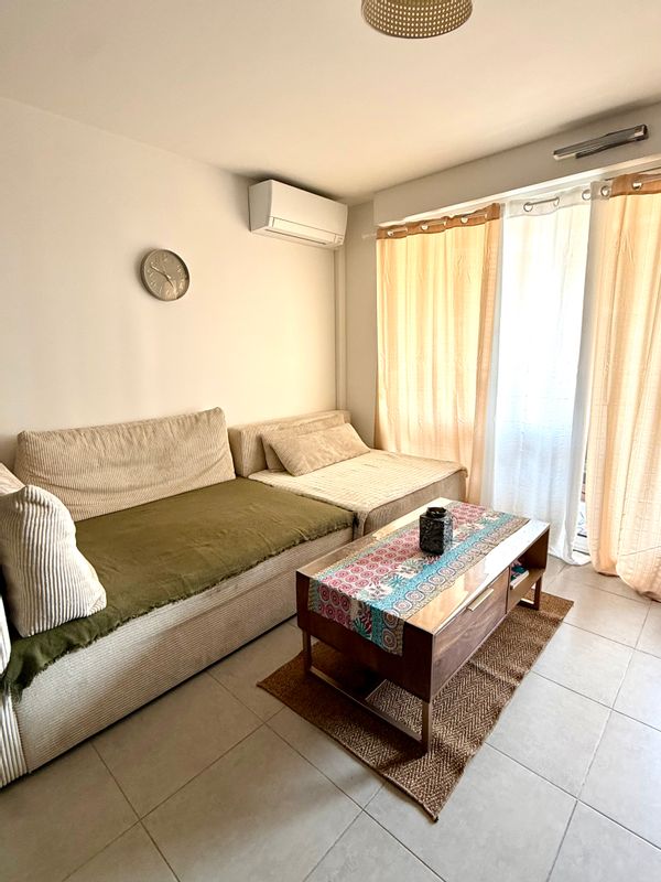La maison de Aglaia & Abdel