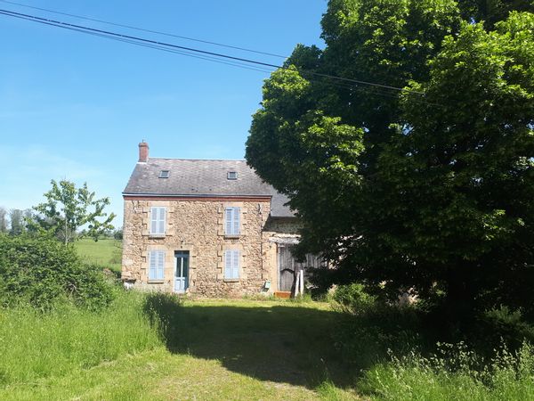 Grande maison de campagne au calme avec vue