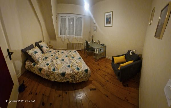 FESTIVAL INTERCELTIQUE La chambre privée ; accès à une cuisine, salle de bain et toilette partagées