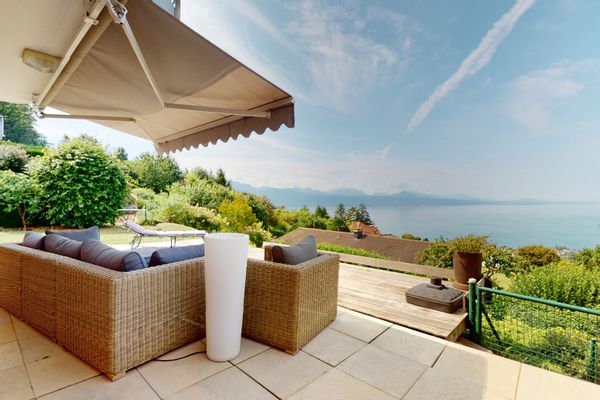 Villa de standing sur les hauteurs de Lutry: au bord du lac léman & au coeur du Lavaux (UNESCO)