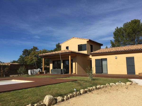 Résidence  dans le Luberon