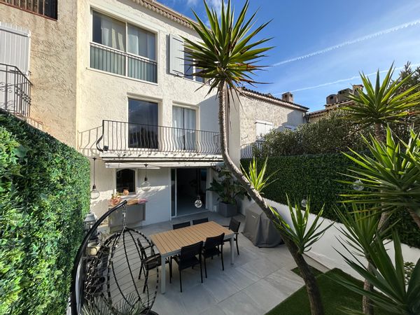 Maison de 4 chambres sur la Côte d'Azur