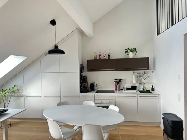 Loft à Blonay, vue panoramique sur lac et Lavaux UNESCO, gare à 1 min pour Vevey, Montreux, Lausanne