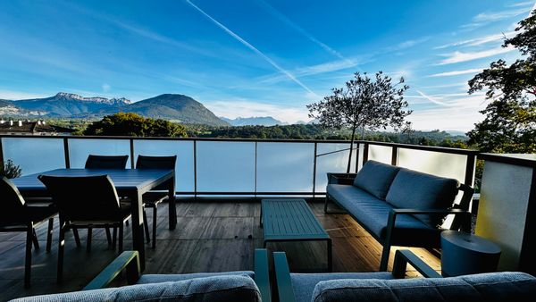 Appartement 2 chambres avec vue montagne époustouflante à 10 minutes du lac d'Annecy