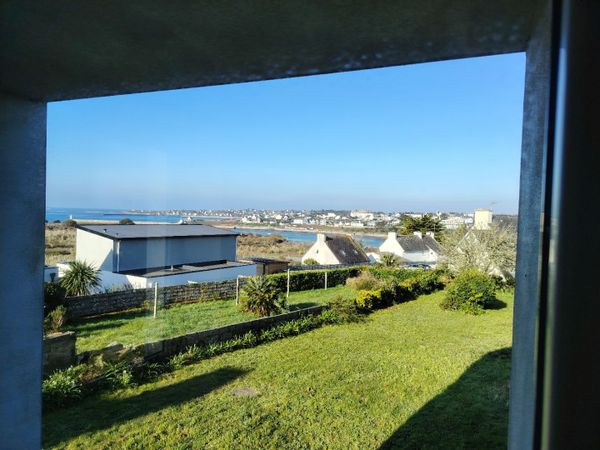 Ancienne maison de pêcheur, vue mer et port