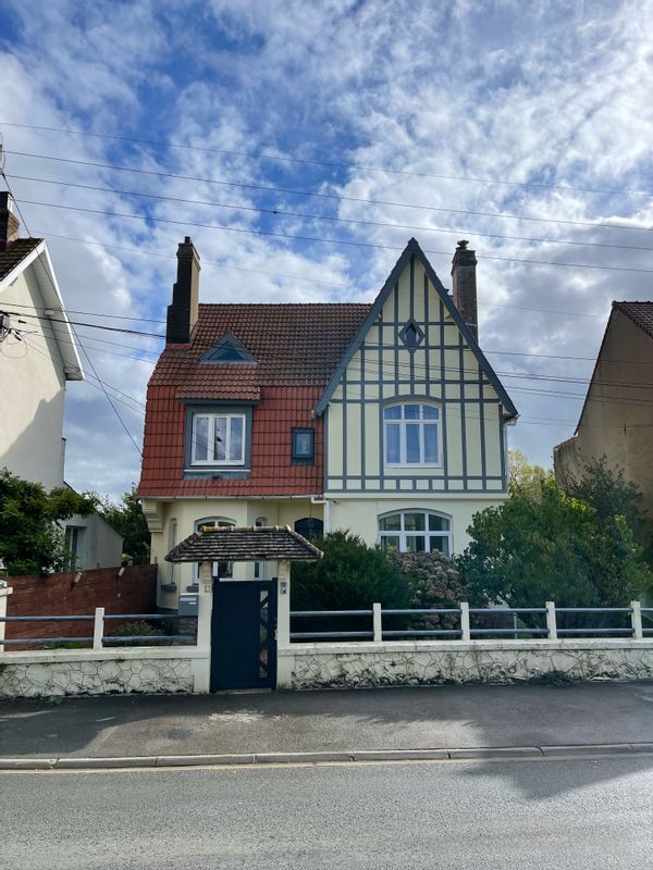 Maison 15 personnes refaite à neuf avec goût